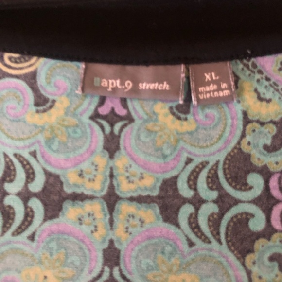 Apt. 9 Retro Floral Short Sleeve Top Size XL Deep V-Neck Multicolor Floral Top - Picture 5 of 15